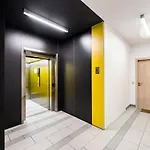 Wola Luxury Wooden Apartment