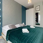 Sokolowska Apartment Warsaw Wola By Noclegi Renters