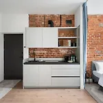East Warsaw Modern Apartment
