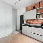 East Warsaw Modern Apartment