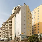 Superapart Powstancow Slaskich 106D