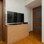 Charming Apartment Ludna By Noclegi Renters