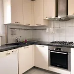 Twarda 66 Pokoje W Centrum Warszawy
