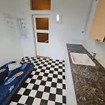 Fantastic Waw - O13 Room A