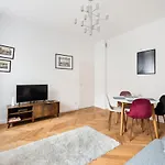 Chmielna Warsaw City Centre Apartment