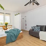 Shortstaypoland Zlota