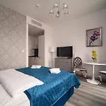 Prymasa Tysiaclecia 83A City Center Viev Free Garage By Perfect Apart 531