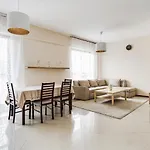 Apartament Wiktoria Wilanow