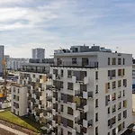 Optykow Spacious & Cosy Apartment With Parking By Noclegi Renters