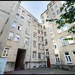 Palace Of Culture Loft Apartment