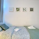 Halby Apartment Chlodna 15