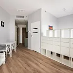New Varsovia Comfort 828