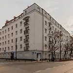 Metro Szwedzka Beautiful Apartment Praga By Renters