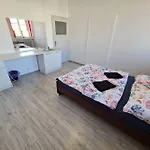 Fantastic - Kp67 Room E