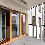 Wola Sunshine Apartment Free Parking