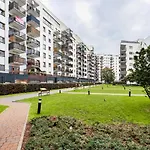 Wola Sunshine Apartment Free Parking