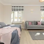 Filtrowa Corner - Luxurious Apartments Stara Ochota By Renters