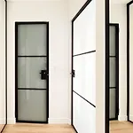 Gustowny Apartament Przy Metrze