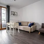 Golden Apartments Warsaw - Bright And Modern Apartments -Premium Building In Top Location- Solidarnosci