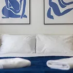 Riverside Comfort Studio