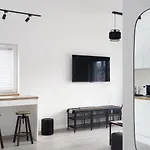 Szwedzka 22C Separate Bedroom Free Garage By Perfect Apart