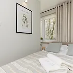 Aleja Jana Pawla II Studio Warsaw By Noclegi Renters