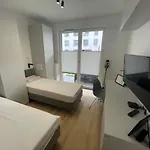 Apartament 4 Bed 2 Room Warsaw
