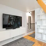 Hoza 62 Apartment