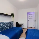 Unitapartaments Short Rent Apartment In Warsaw By Metro Station Rondo Onz Apart With 3Bedrooms 23
