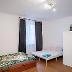 Apartment 5 Near Metro Politechnika Dnf