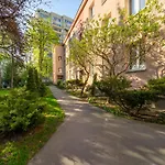 Grenadierow Praga Apartment