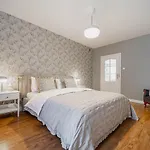 Grenadierow Praga Apartment