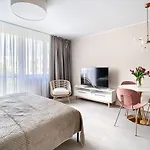 Apartament Pod Zurawiami Na Saskiej