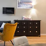 Piekna Yellow Studio
