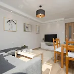 Pet-Friendly Apartment Panska With Ac By Noclegi Renters