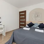 Apartament Zlota With View On Palace Of Culture And Science By Renters