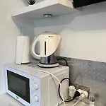 2-Rooms Cute Apartment, Metro, Wi-Fi - By Hik Apartments