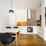 Grochowska Free Parking Apartment