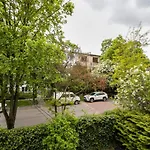 Glogowa Bricks Apartment