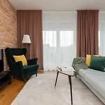 Modern Apartment Stalowa 2 Bedrooms & Parking By Noclegi Renters
