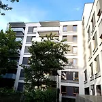 Sunny & Modern 2 Beds Spacious Air-Conditioned Warsaw