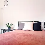 Prywatny Pokoj W Sercu Warszawy Pokoj 6
