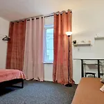 Prywatny Pokoj W Sercu Warszawy Pokoj 6