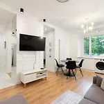 Lewartowskiego Luxury Lovely Apartment