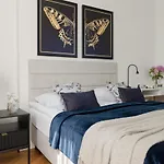 Senatorska Apartment Warsaw By Renters
