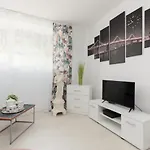 Affordable Underground Studio Near Pge Narodowy By Noclegi Renters