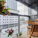 Lumina Luxury Apartments In Mennica Residence