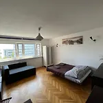 Uroczy Apartament Blisko Centrum