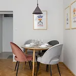 Apartament W Stylu Boho W Warszawie