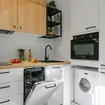 City Break P&O Apartments Olbrachta - Wola